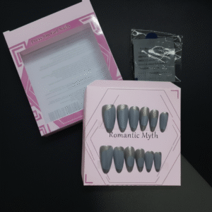 GREY-BLUE CAT EYE NAILS